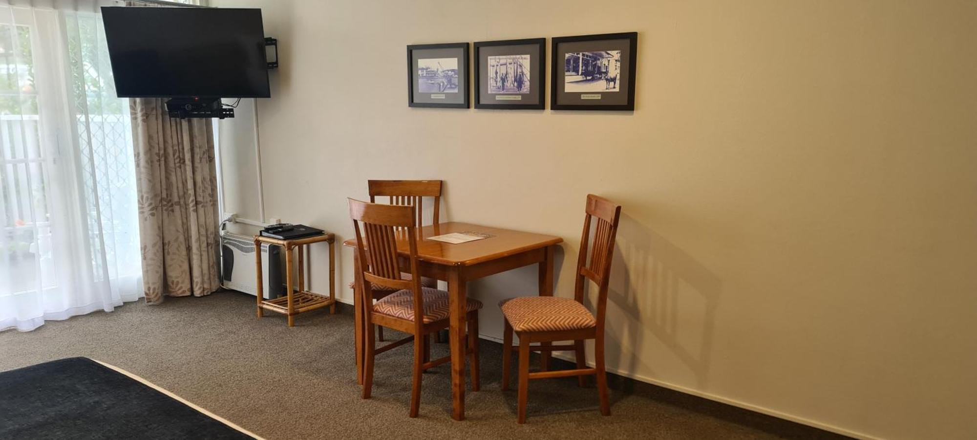 Hananui Lodge And Apartments Ръсел Екстериор снимка