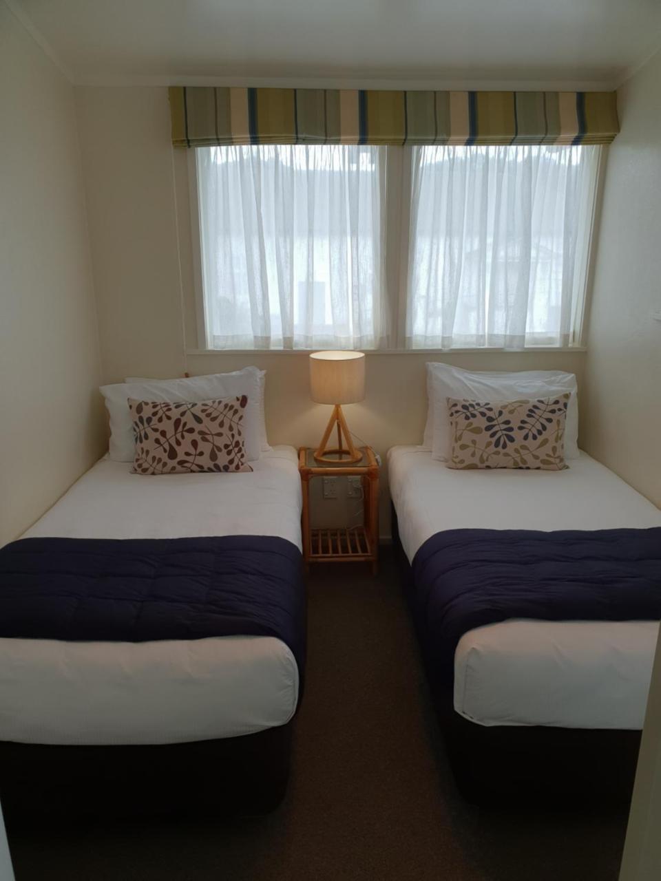 Hananui Lodge And Apartments Ръсел Екстериор снимка