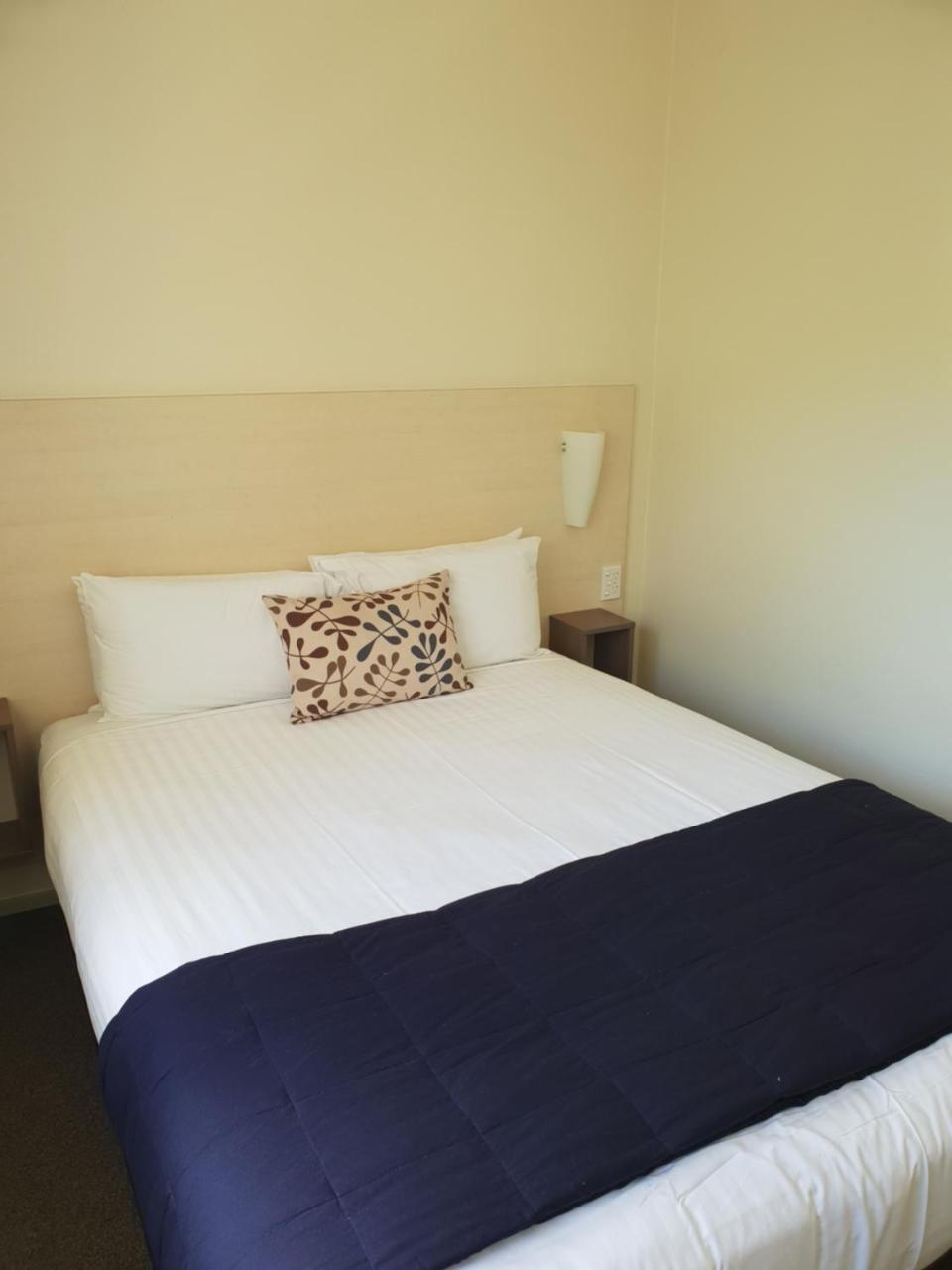Hananui Lodge And Apartments Ръсел Екстериор снимка