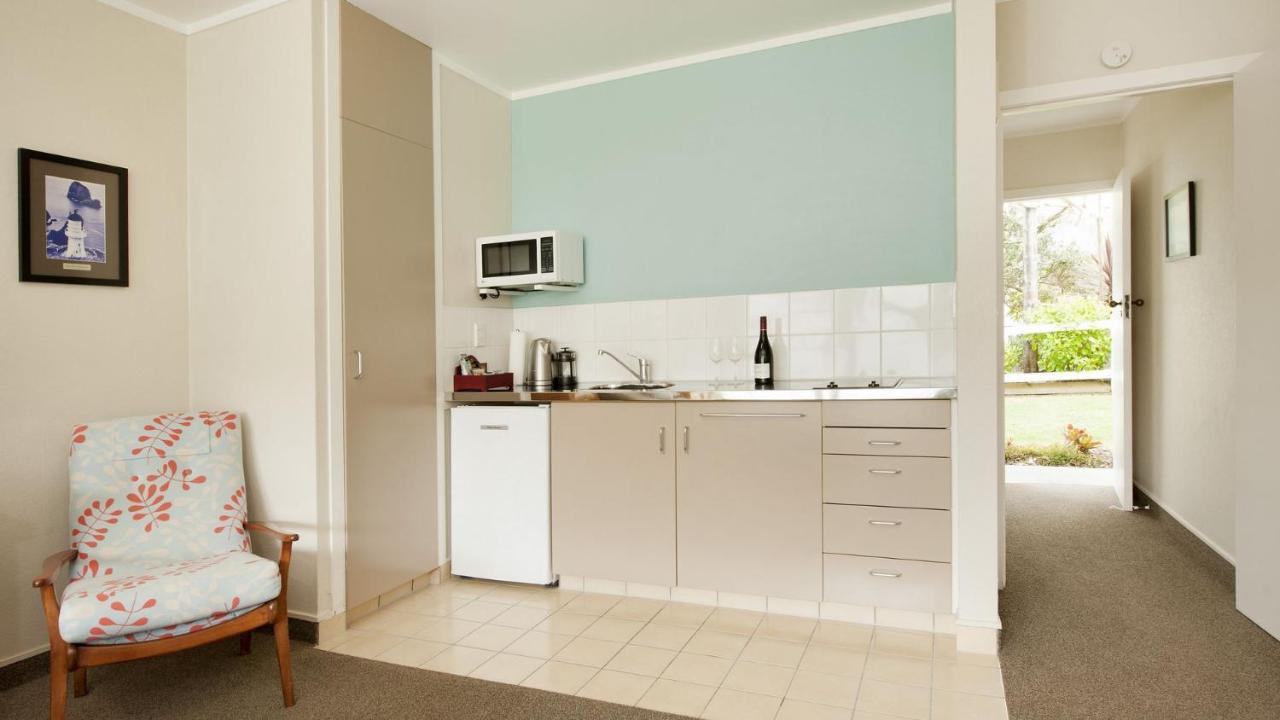 Hananui Lodge And Apartments Ръсел Екстериор снимка