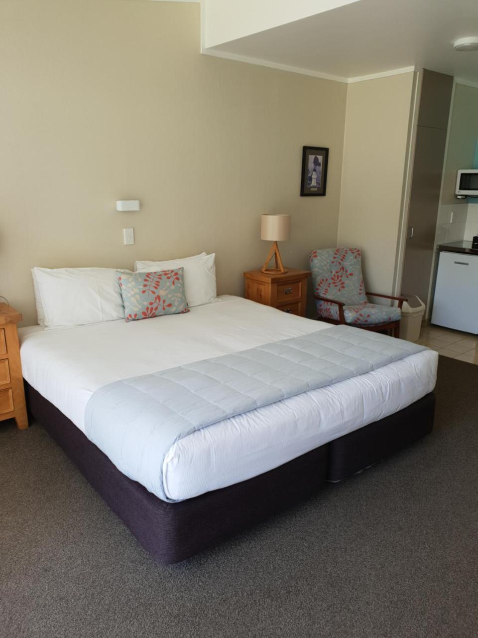 Hananui Lodge And Apartments Ръсел Екстериор снимка
