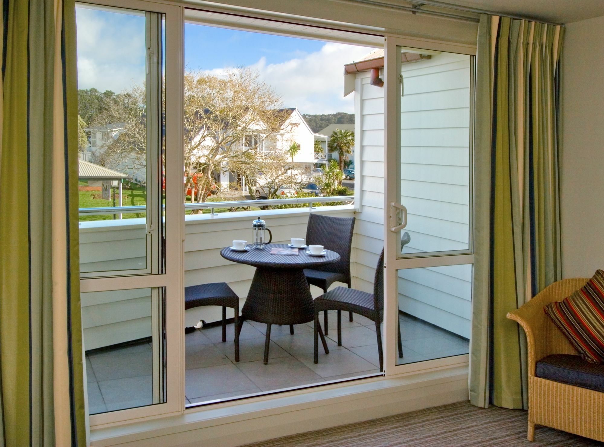 Hananui Lodge And Apartments Ръсел Екстериор снимка